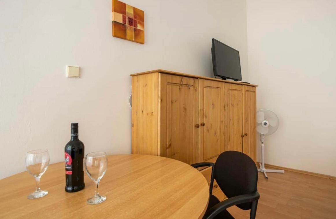 Apartment Stepanska Prága Kültér fotó