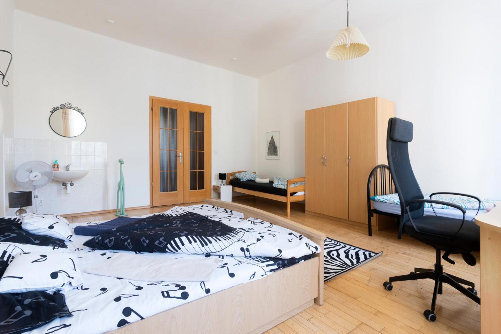 Apartment Stepanska Prága Kültér fotó